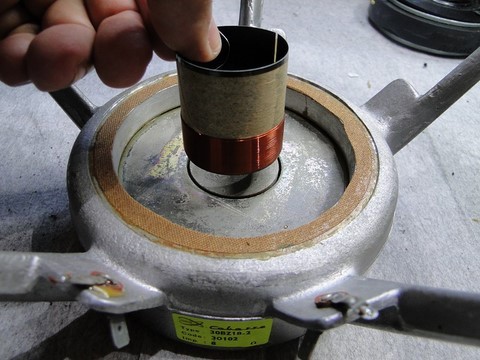 changement de bobine sur haut-parleur Cabasse 30BZ18
